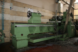 Makina Ekipmanlarımız ÜNİVERSAL TORNA ÇAP:710 BOY:2000