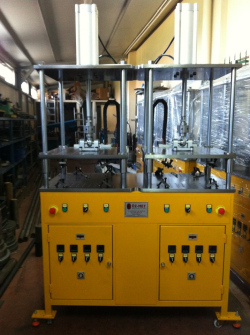 Tekstil Sanayi OZM 2+2 SÜTYEN KAP BASMA PRESİ